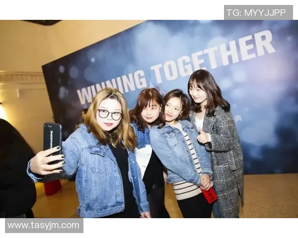 足球明星合影区在哪里可以找到及拍照攻略分享