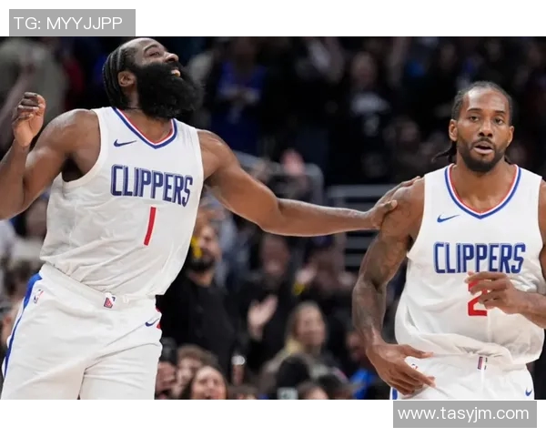 今日篮网与勇士精彩对决回顾全场最佳瞬间与球员表现分析